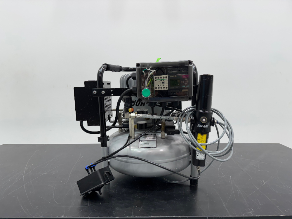 Image of Jun-Air Model 6 Air Compressor